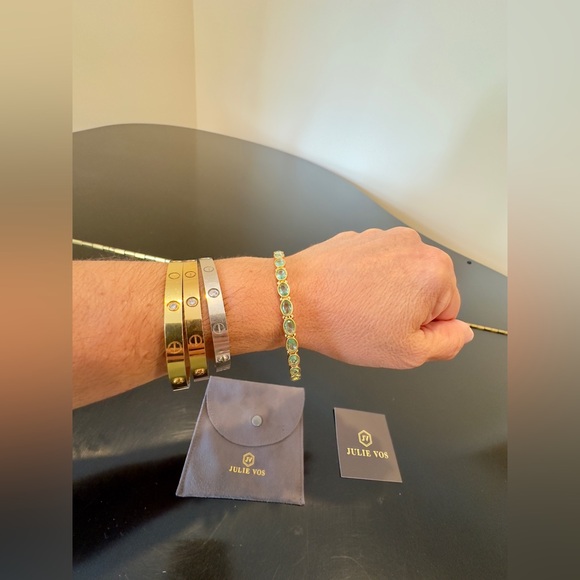 NWT AUTHENTIC LUXURY JULIE VOS CLEAR BAHAMIAN BLUE IMPORTED GLASS BANGLE - Picture 7 of 17